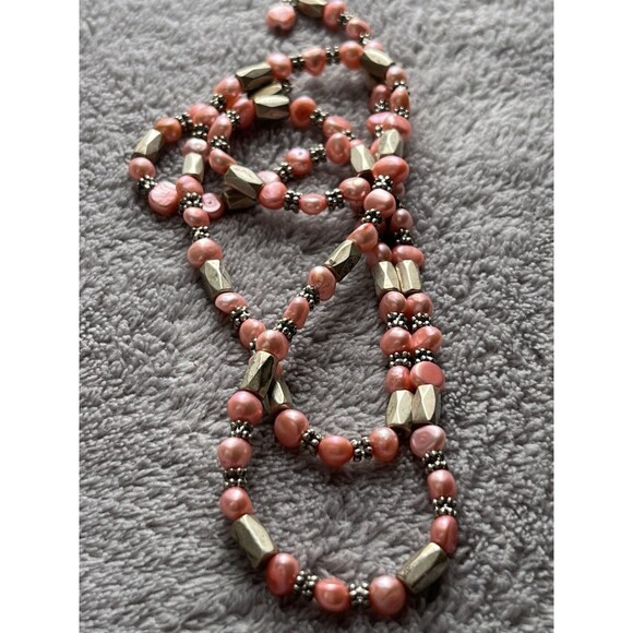 Hand Made Magnetic Pink Strand Necklace or Bracelet Adjustable Length - Picture 5 of 8